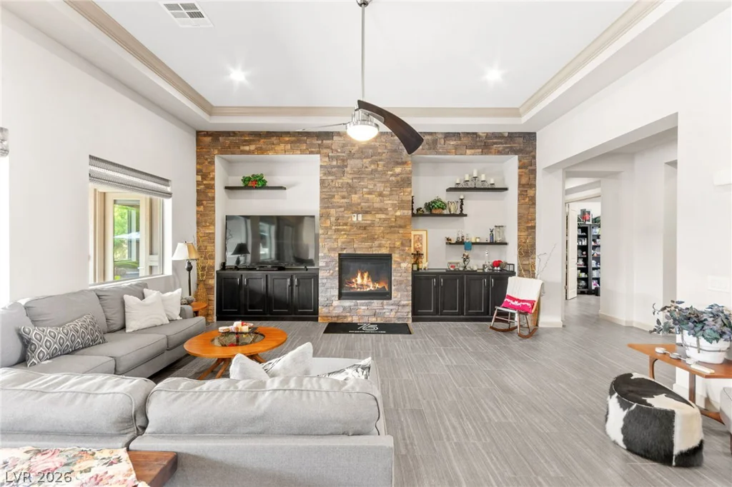 9896 Cathedral Pines, Las Vegas, NV 89149