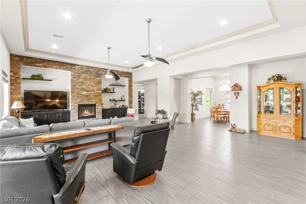 9896 Cathedral Pines, Las Vegas, NV 89149