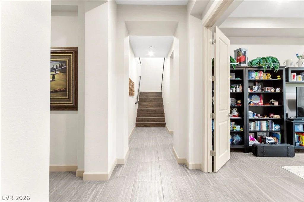 9896 Cathedral Pines, Las Vegas, NV 89149