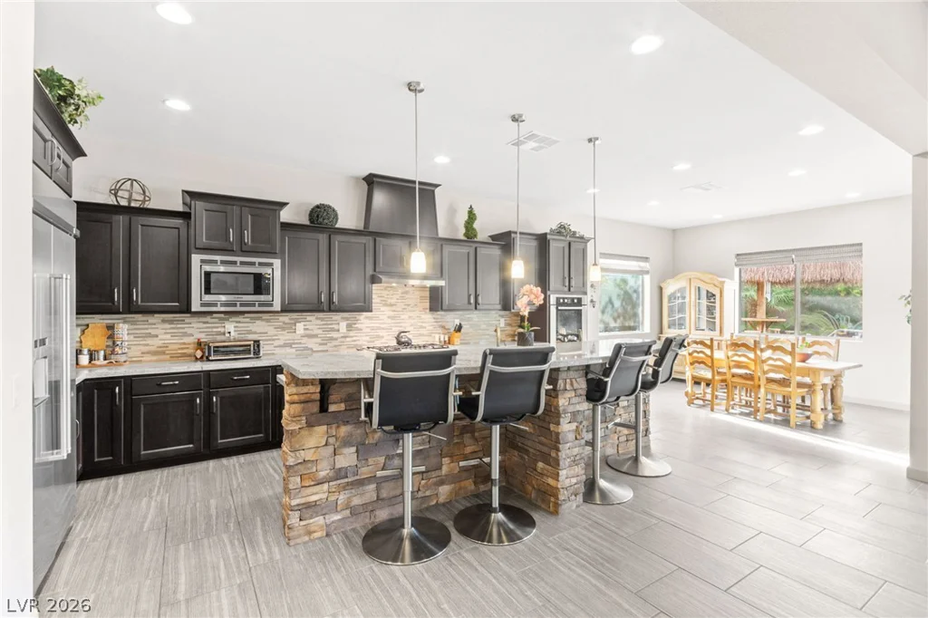 9896 Cathedral Pines, Las Vegas, NV 89149