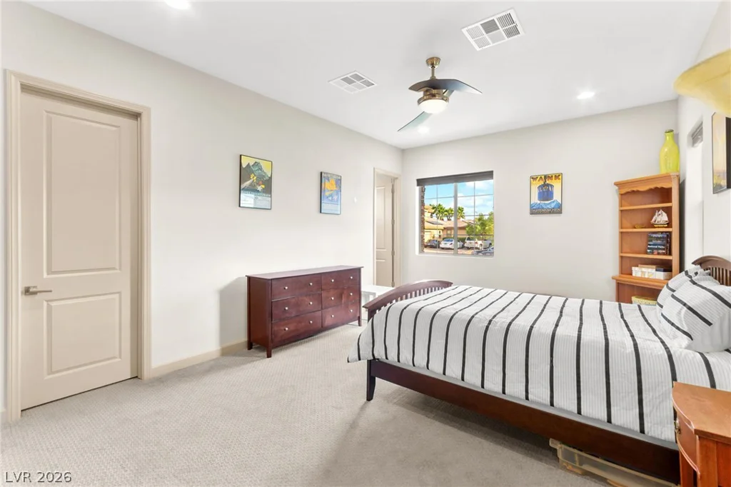 9896 Cathedral Pines, Las Vegas, NV 89149