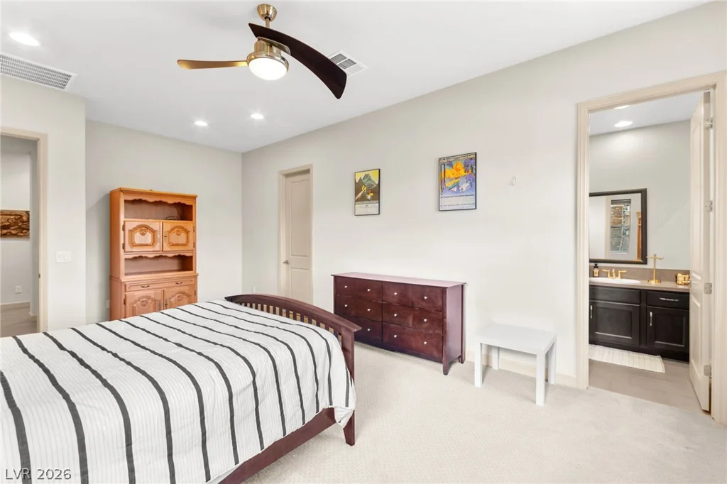 9896 Cathedral Pines, Las Vegas, NV 89149