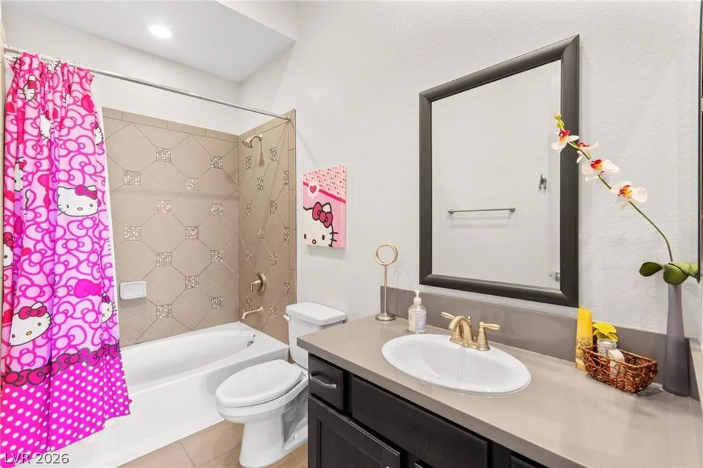 9896 Cathedral Pines, Las Vegas, NV 89149