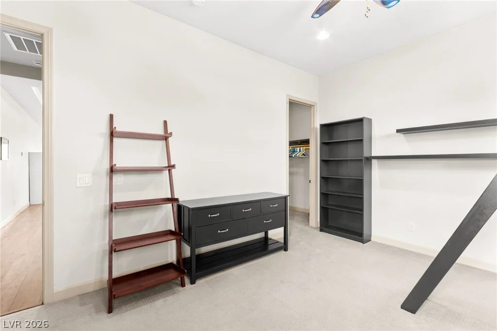 9896 Cathedral Pines, Las Vegas, NV 89149