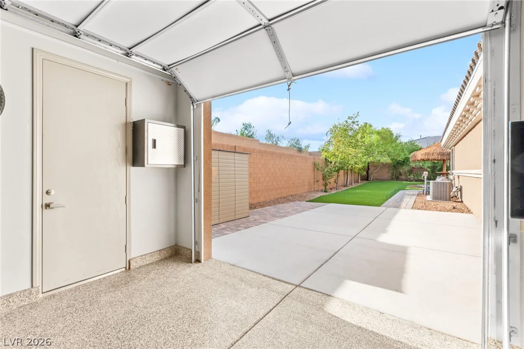 9896 Cathedral Pines, Las Vegas, NV 89149