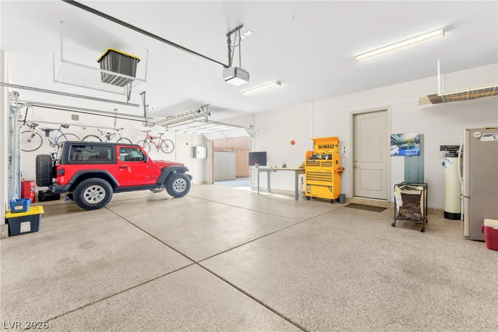 9896 Cathedral Pines, Las Vegas, NV 89149