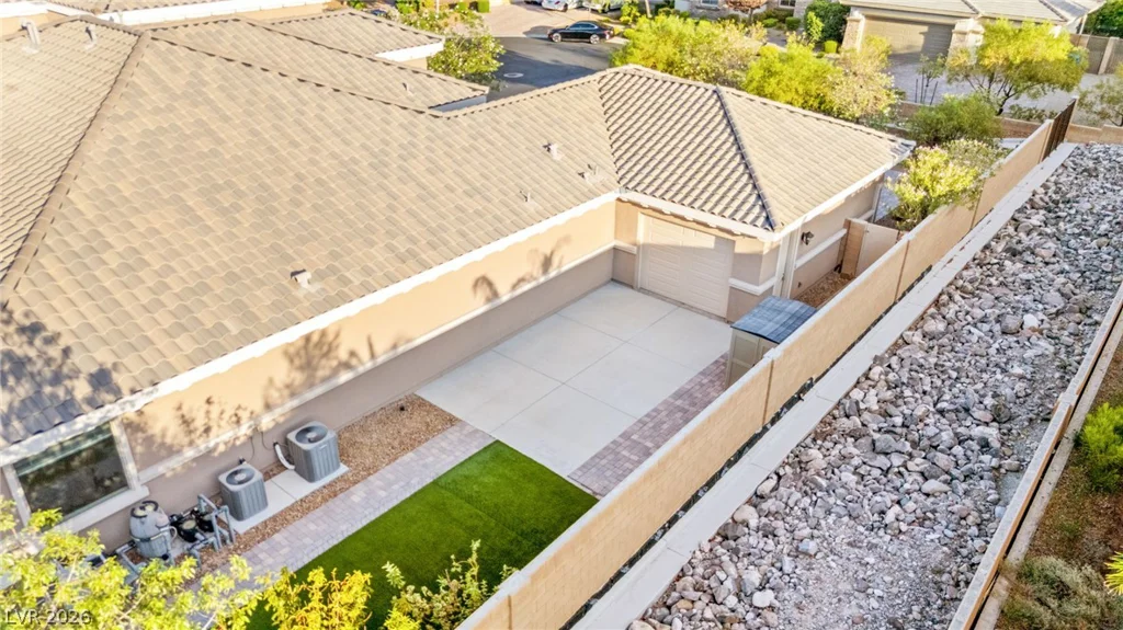 9896 Cathedral Pines, Las Vegas, NV 89149