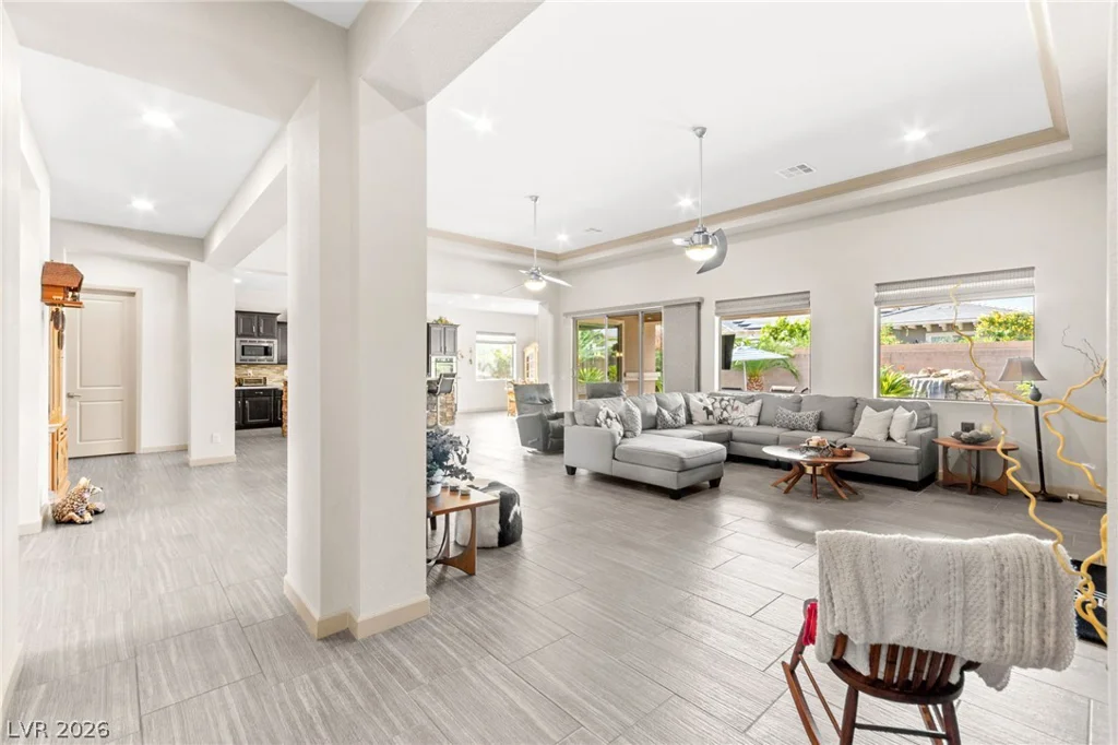 9896 Cathedral Pines, Las Vegas, NV 89149
