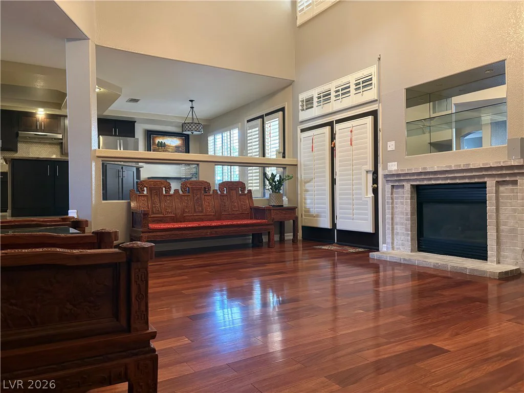 3755 Emerald Bay, Las Vegas, NV 89147