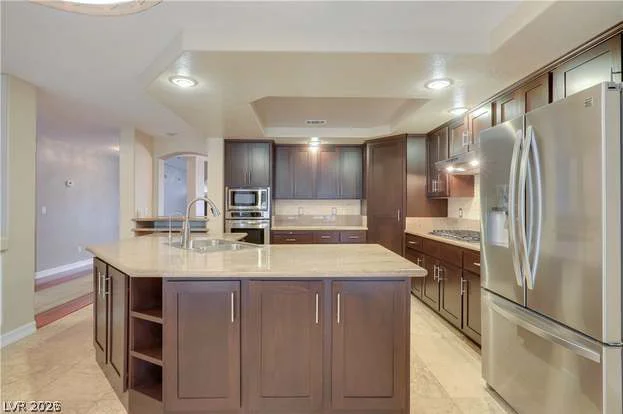 3755 Emerald Bay, Las Vegas, NV 89147