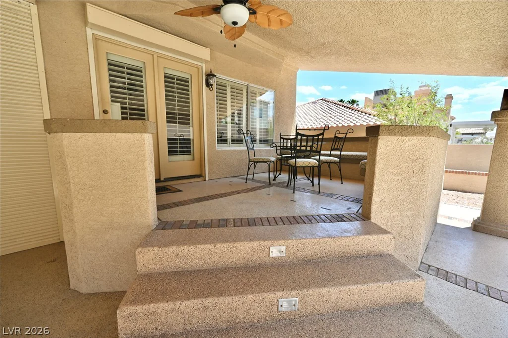3755 Emerald Bay, Las Vegas, NV 89147