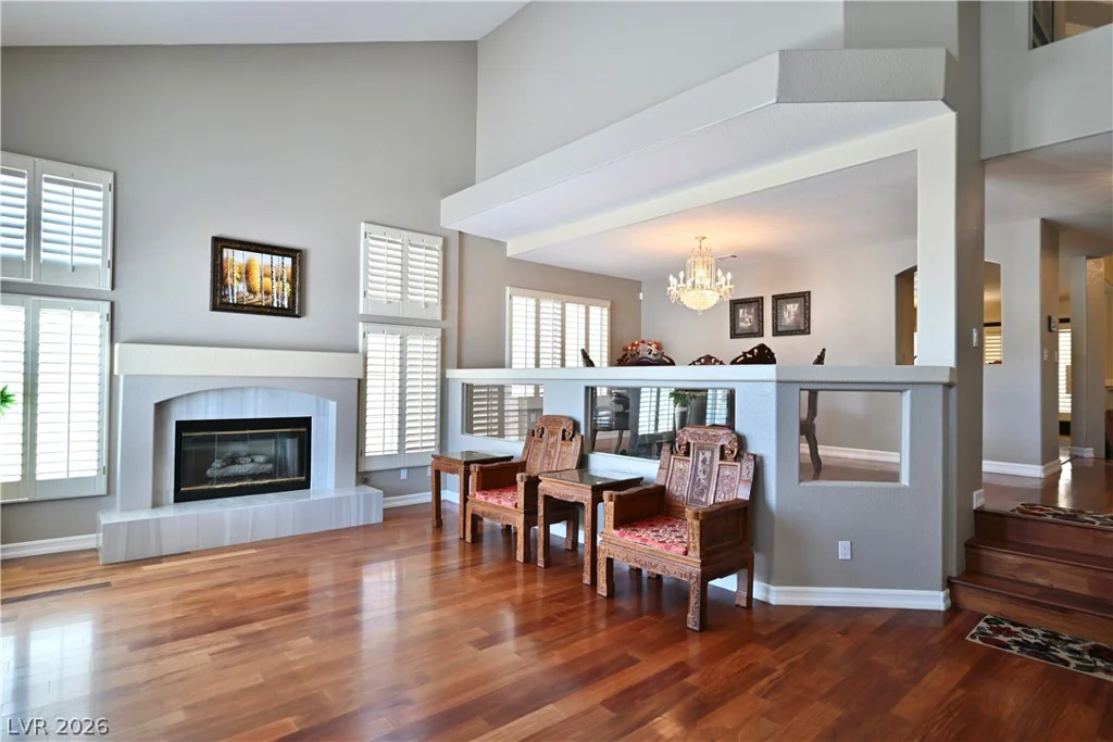 3755 Emerald Bay, Las Vegas, NV 89147