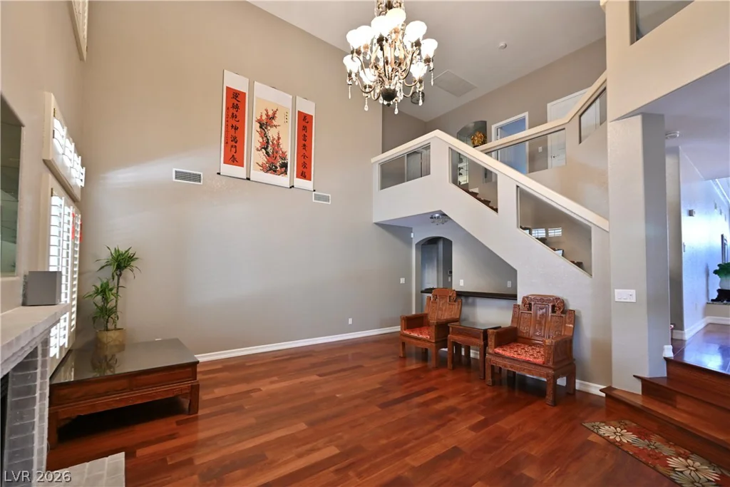 3755 Emerald Bay, Las Vegas, NV 89147