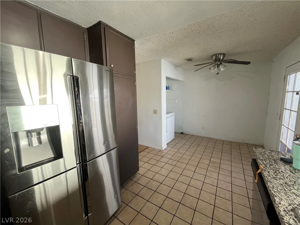3173 Marsford, Las Vegas, NV 89102