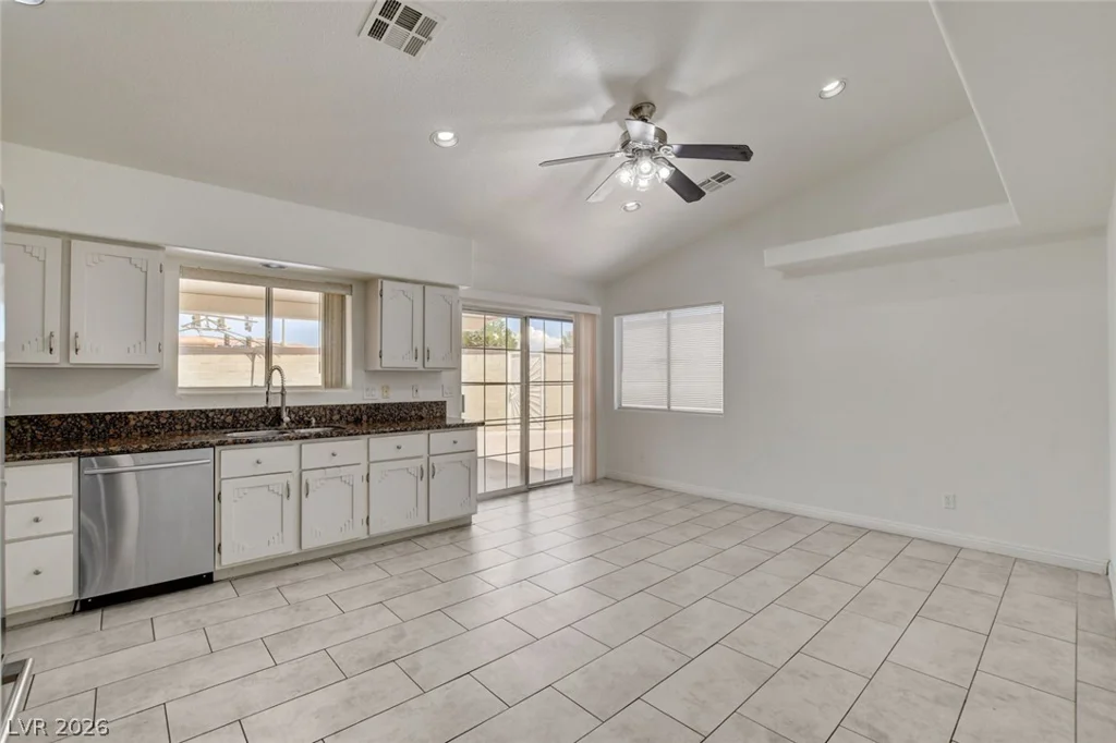 7330 Clearwater, Las Vegas, NV 89147