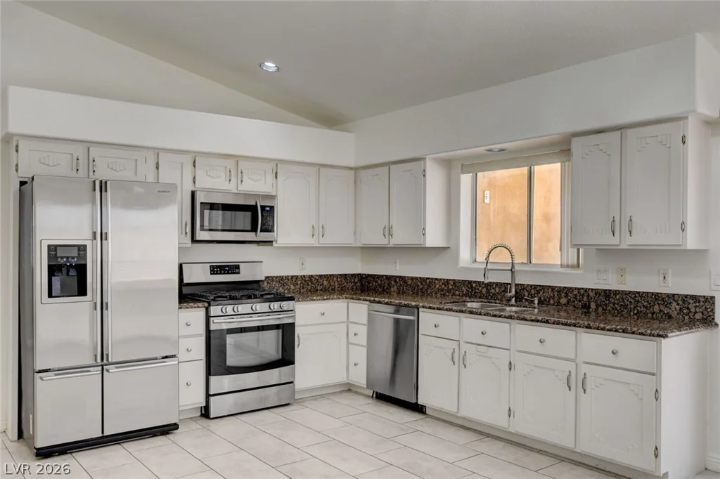 7330 Clearwater, Las Vegas, NV 89147