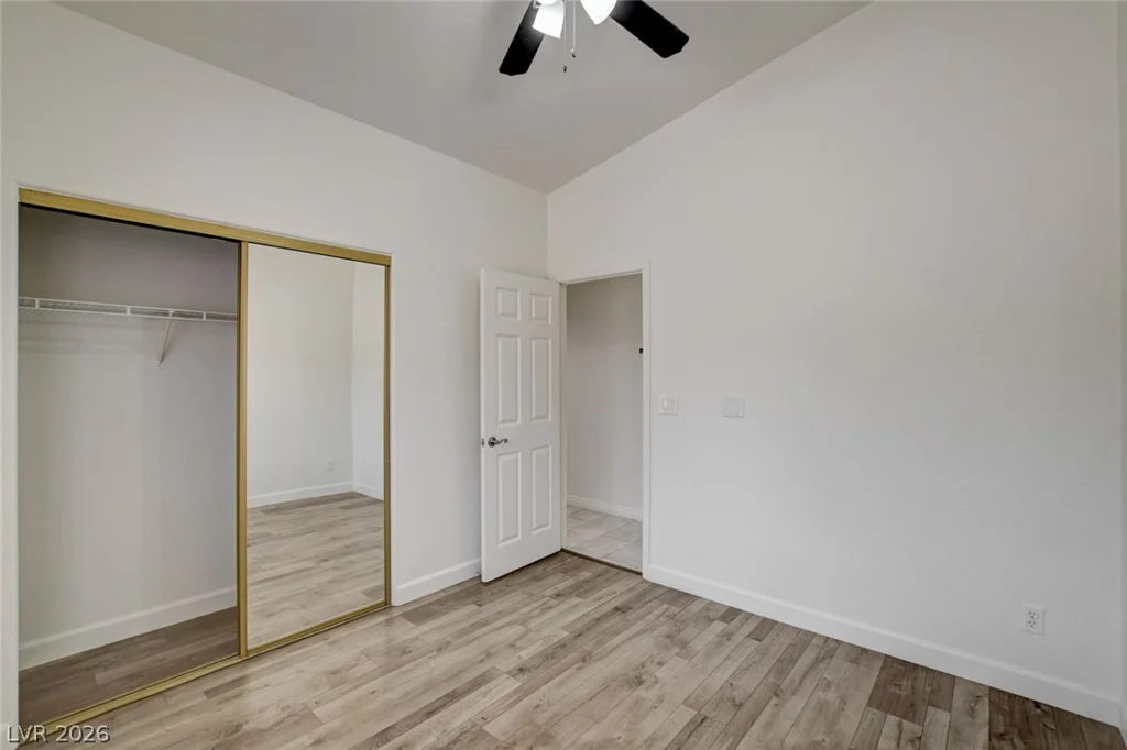 7330 Clearwater, Las Vegas, NV 89147