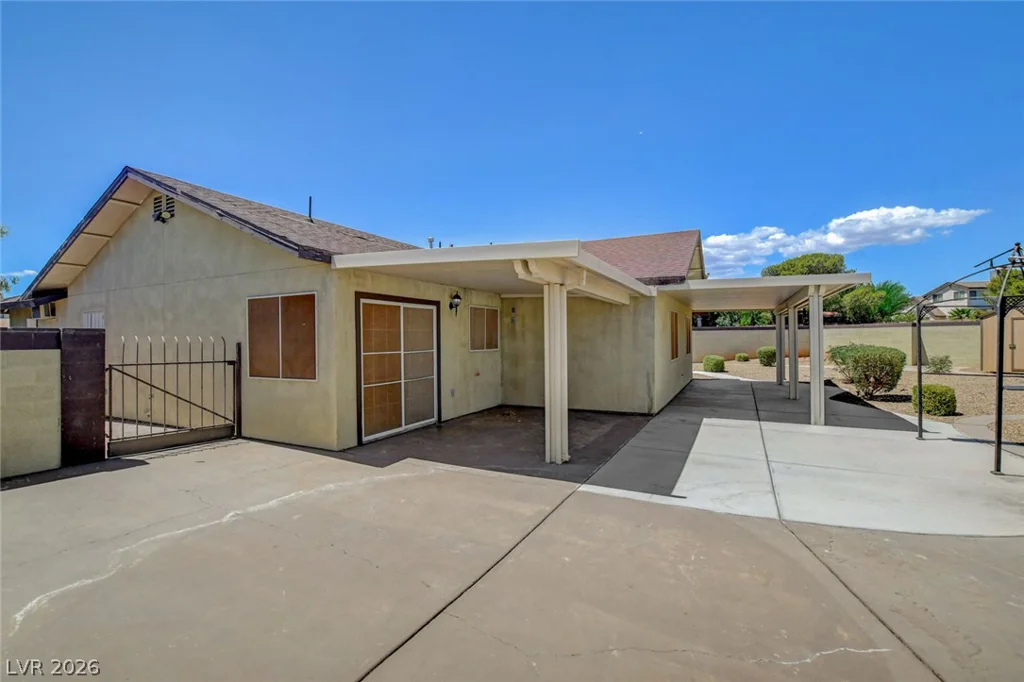 7330 Clearwater, Las Vegas, NV 89147