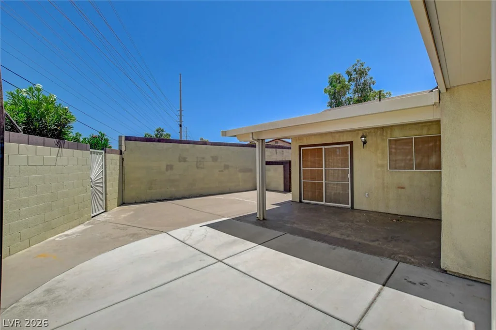 7330 Clearwater, Las Vegas, NV 89147