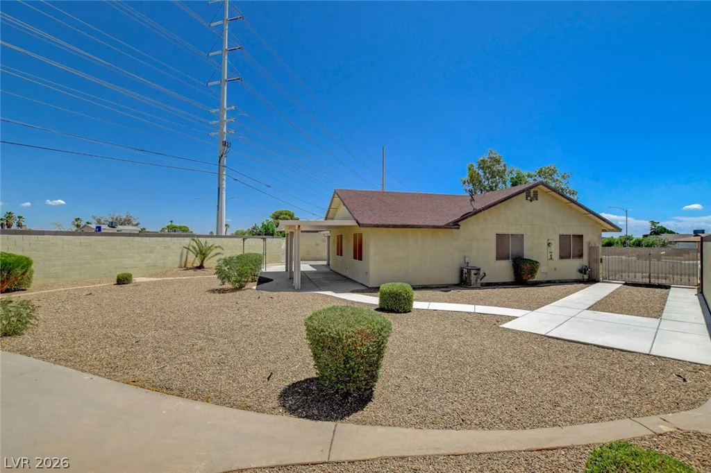 7330 Clearwater, Las Vegas, NV 89147