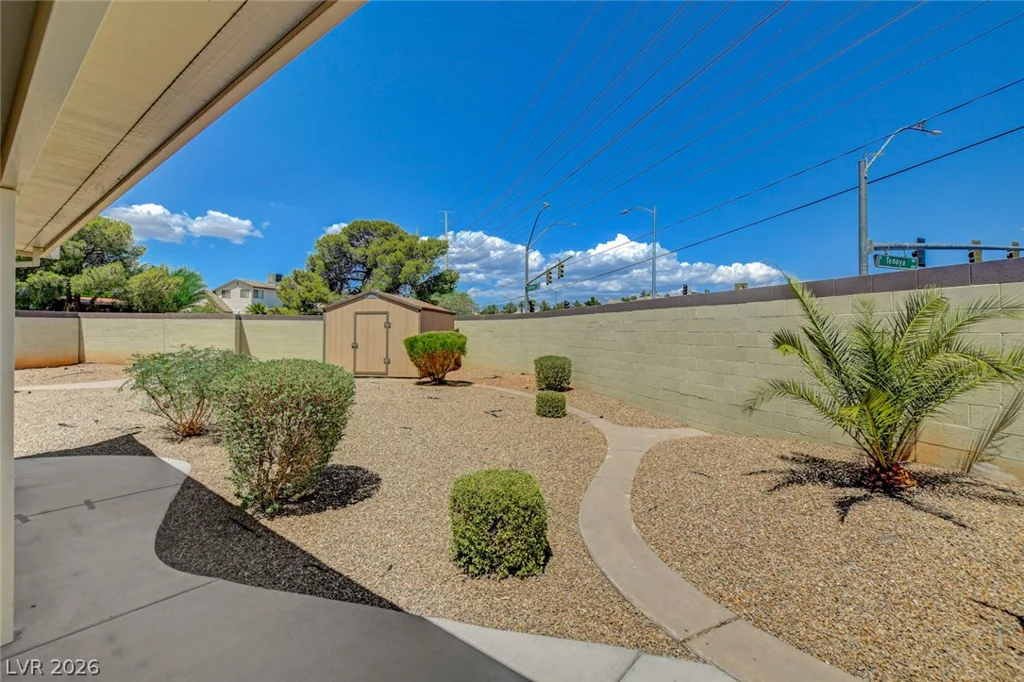 7330 Clearwater, Las Vegas, NV 89147