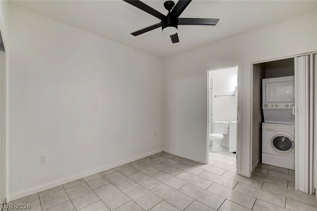 7330 Clearwater, Las Vegas, NV 89147
