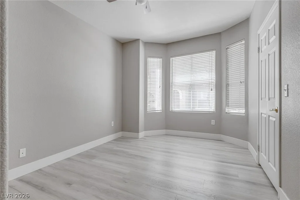 10550 Alexander, Las Vegas, NV 89129