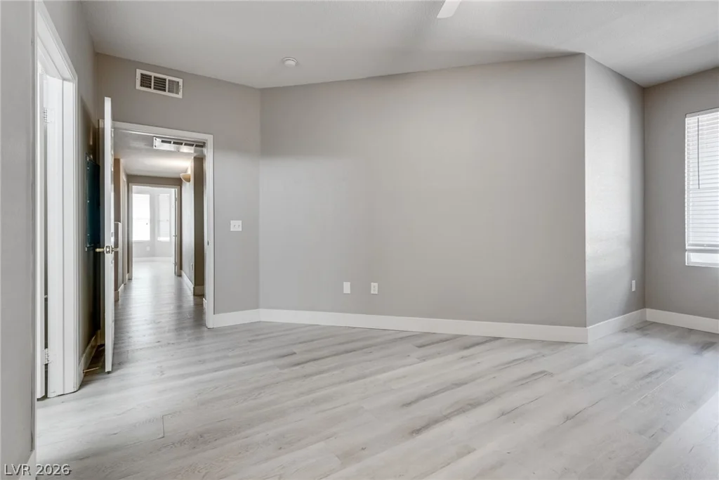 10550 Alexander, Las Vegas, NV 89129