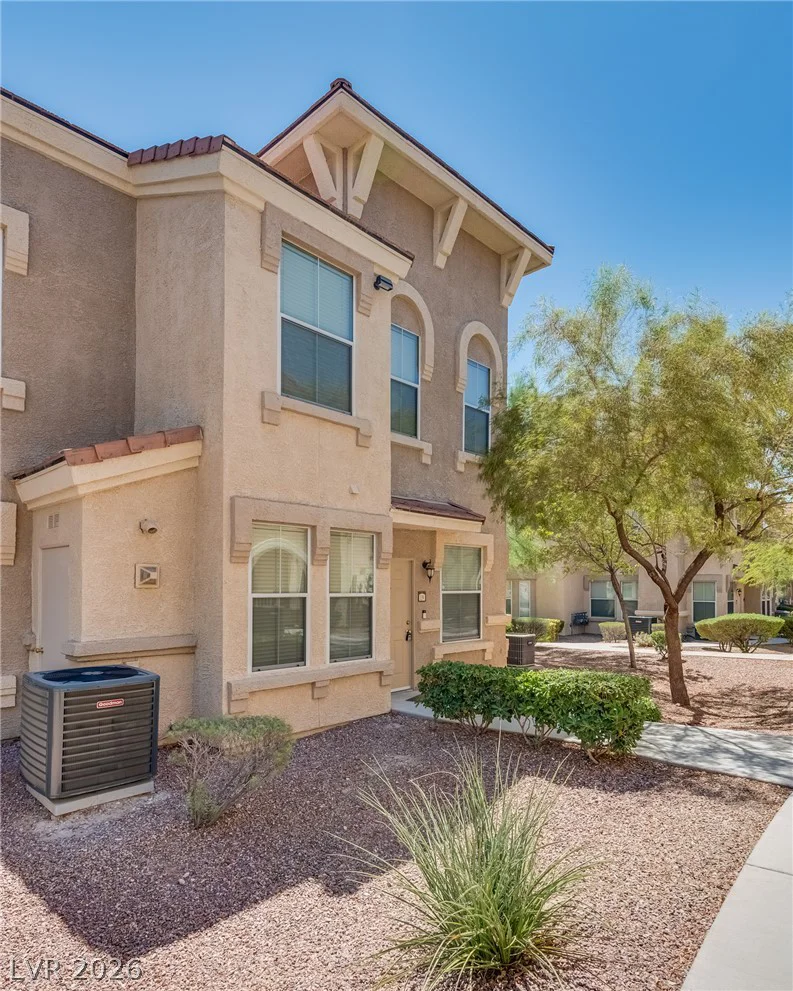 10550 Alexander, Las Vegas, NV 89129