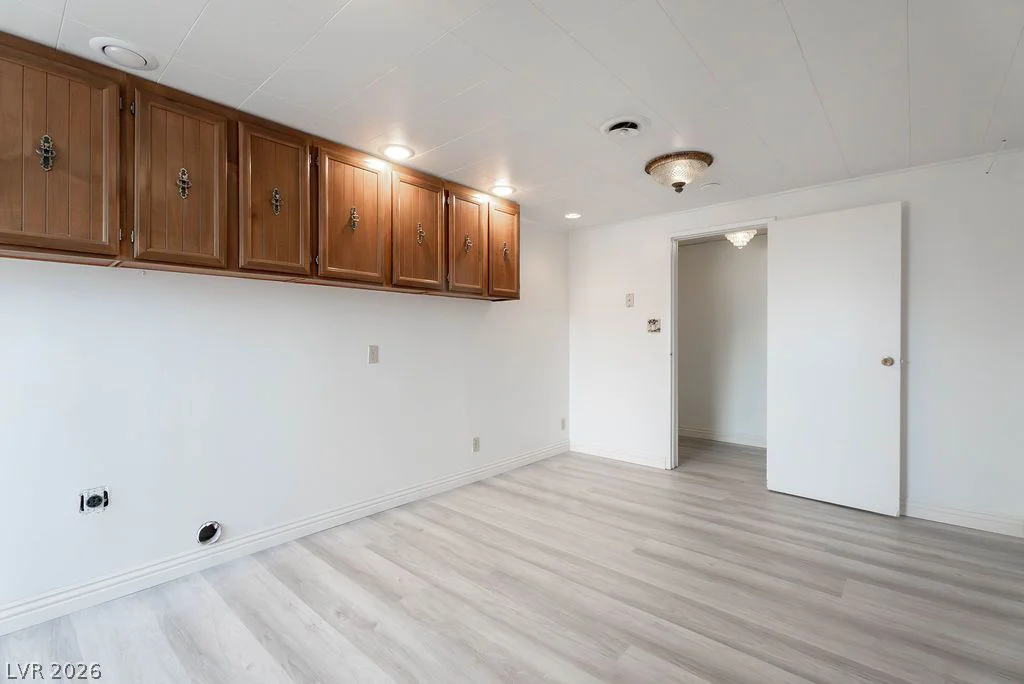 5185 Sun Valley, Las Vegas, NV 89122