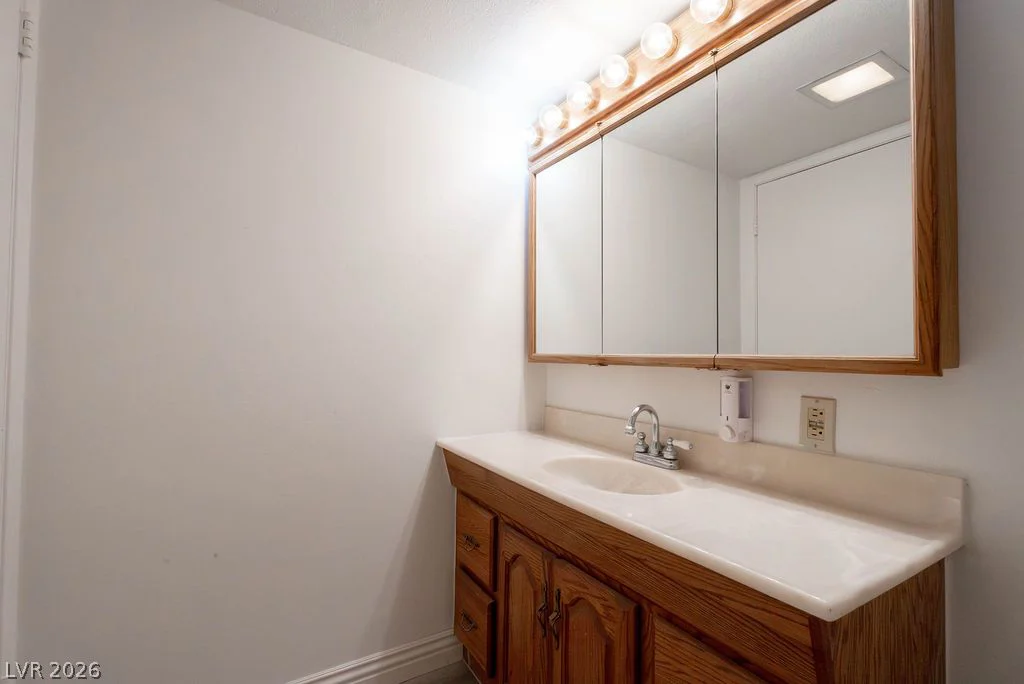 5185 Sun Valley, Las Vegas, NV 89122