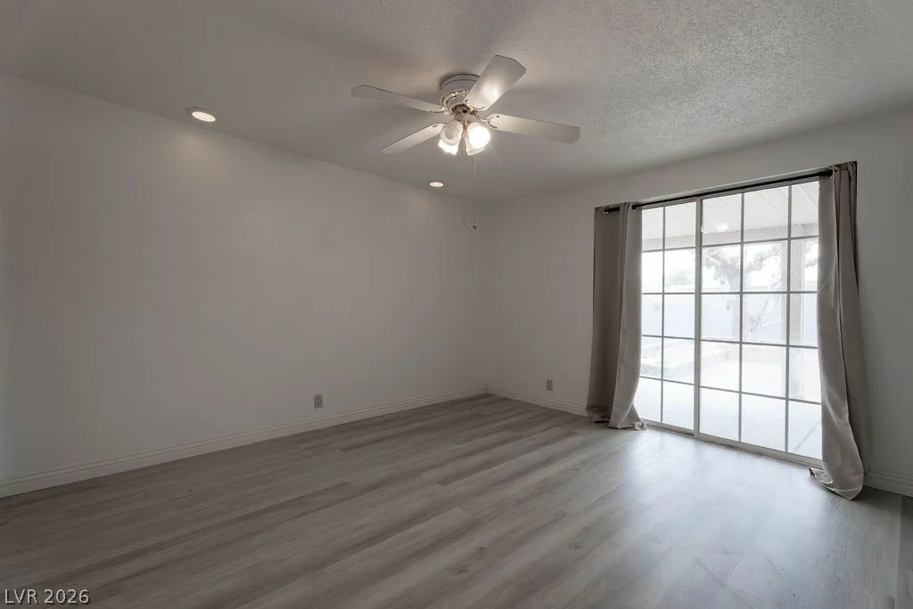 5185 Sun Valley, Las Vegas, NV 89122