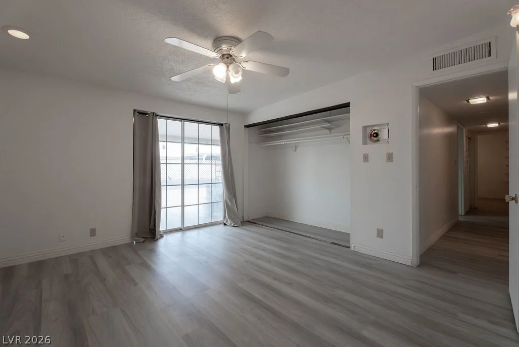 5185 Sun Valley, Las Vegas, NV 89122