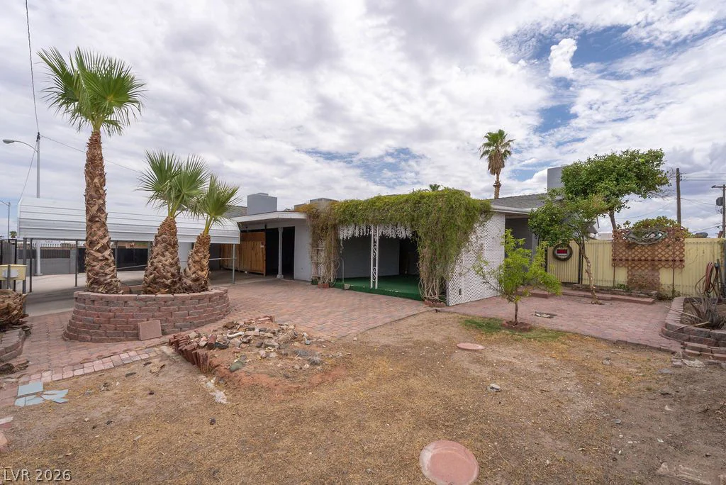 5185 Sun Valley, Las Vegas, NV 89122