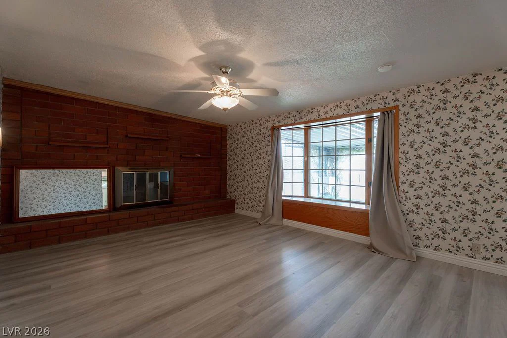 5185 Sun Valley, Las Vegas, NV 89122