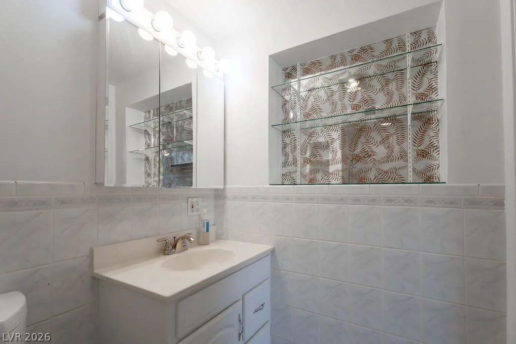5185 Sun Valley, Las Vegas, NV 89122
