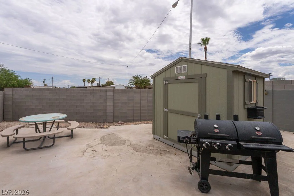 5185 Sun Valley, Las Vegas, NV 89122