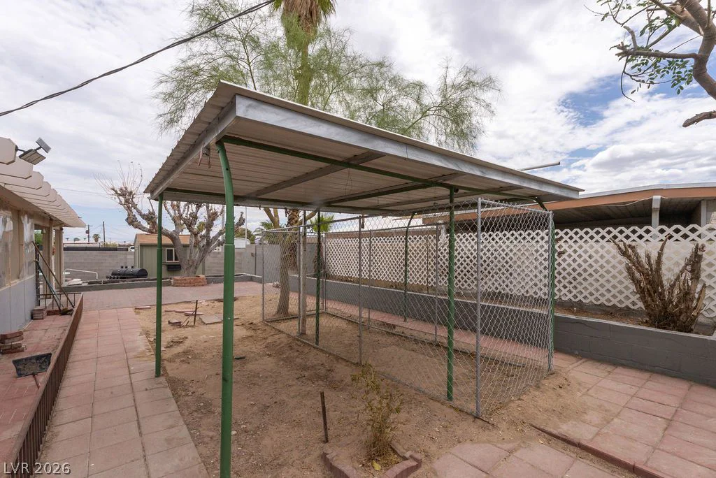 5185 Sun Valley, Las Vegas, NV 89122