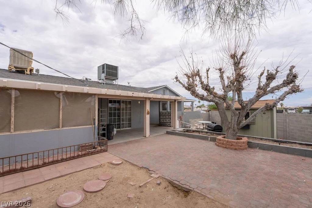 5185 Sun Valley, Las Vegas, NV 89122
