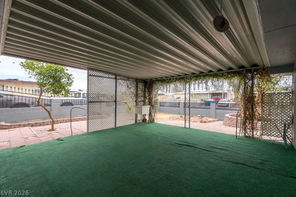 5185 Sun Valley, Las Vegas, NV 89122