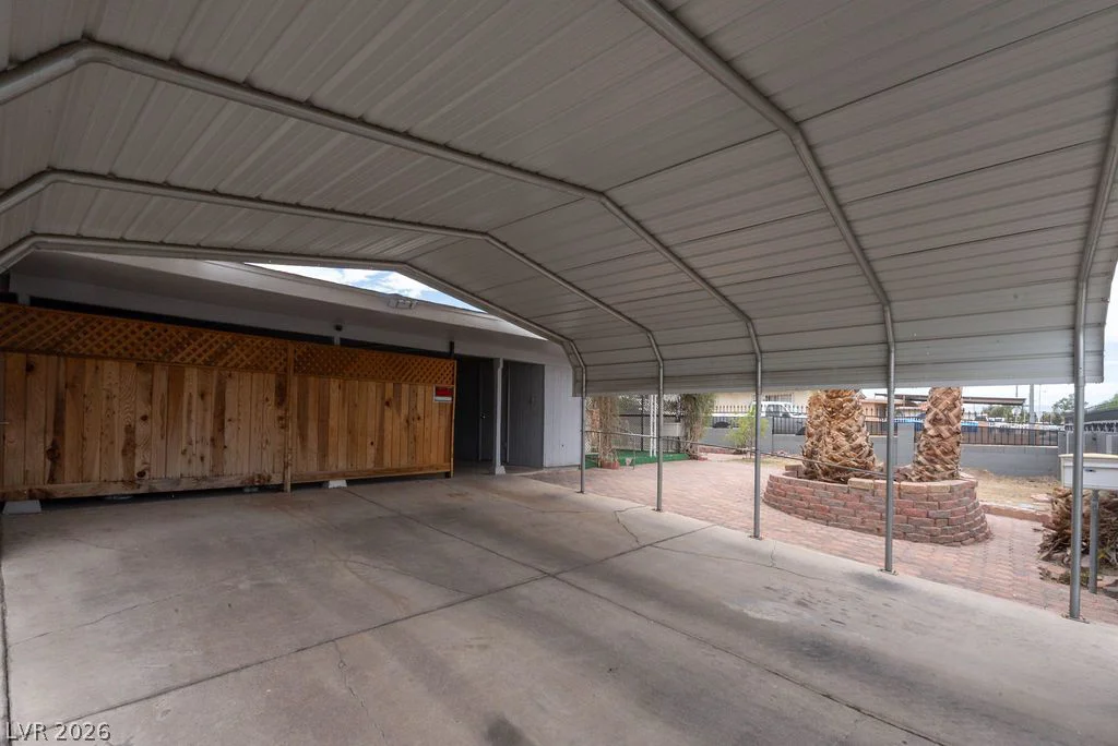 5185 Sun Valley, Las Vegas, NV 89122