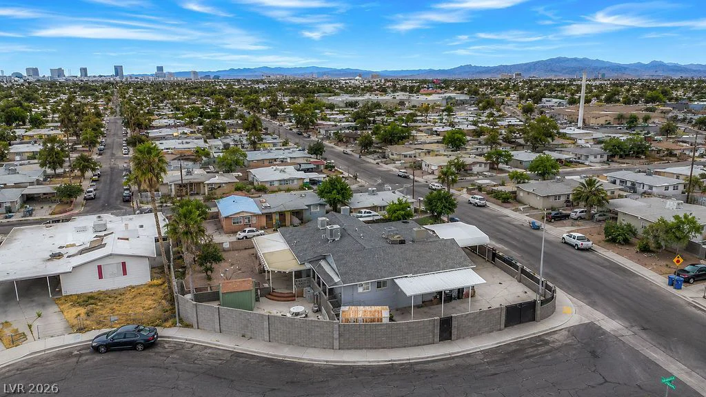 5185 Sun Valley, Las Vegas, NV 89122