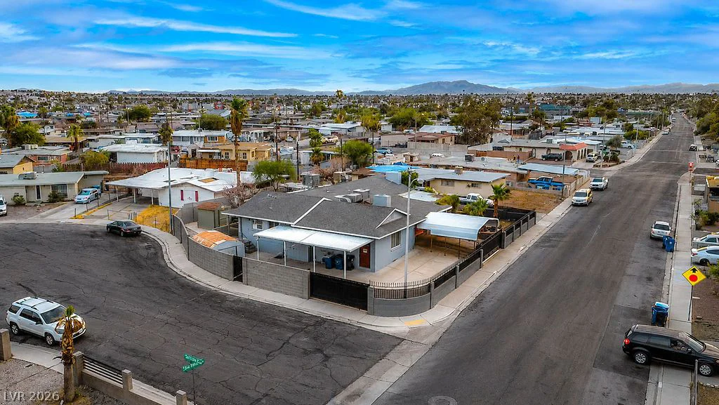5185 Sun Valley, Las Vegas, NV 89122
