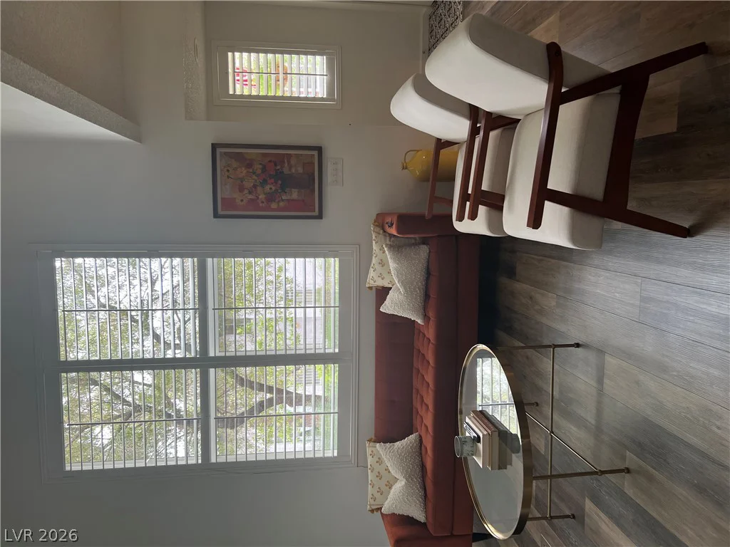2441 Old Forge, Las Vegas, NV 89121