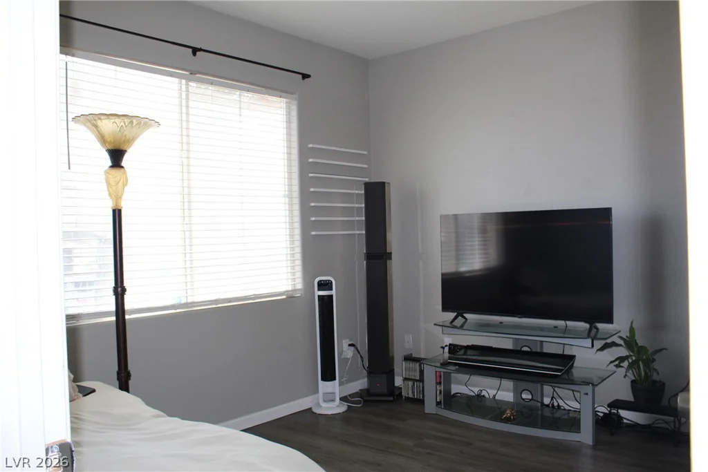 9050 Warm Springs, Las Vegas, NV 89148