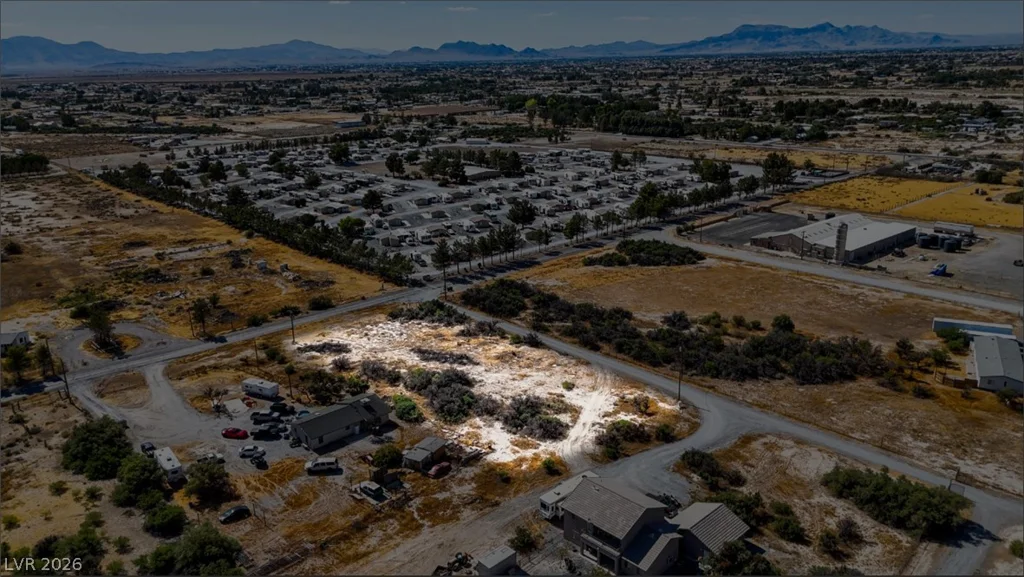 5241 Oakridge, Pahrump, NV 89048