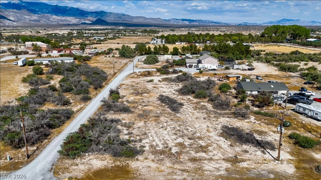 5241 Oakridge, Pahrump, NV 89048