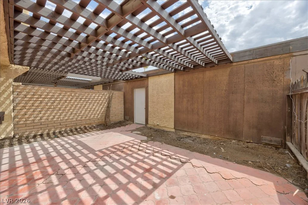 4669 Kelly Barry, Las Vegas, NV 89121