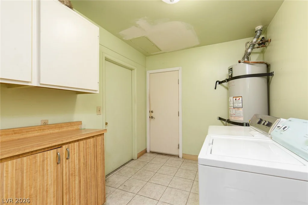 4470 Cranbrook, Las Vegas, NV 89103
