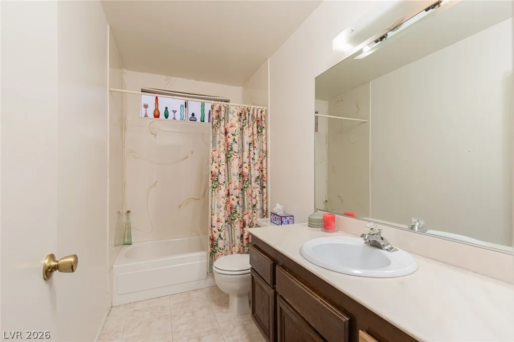 4470 Cranbrook, Las Vegas, NV 89103